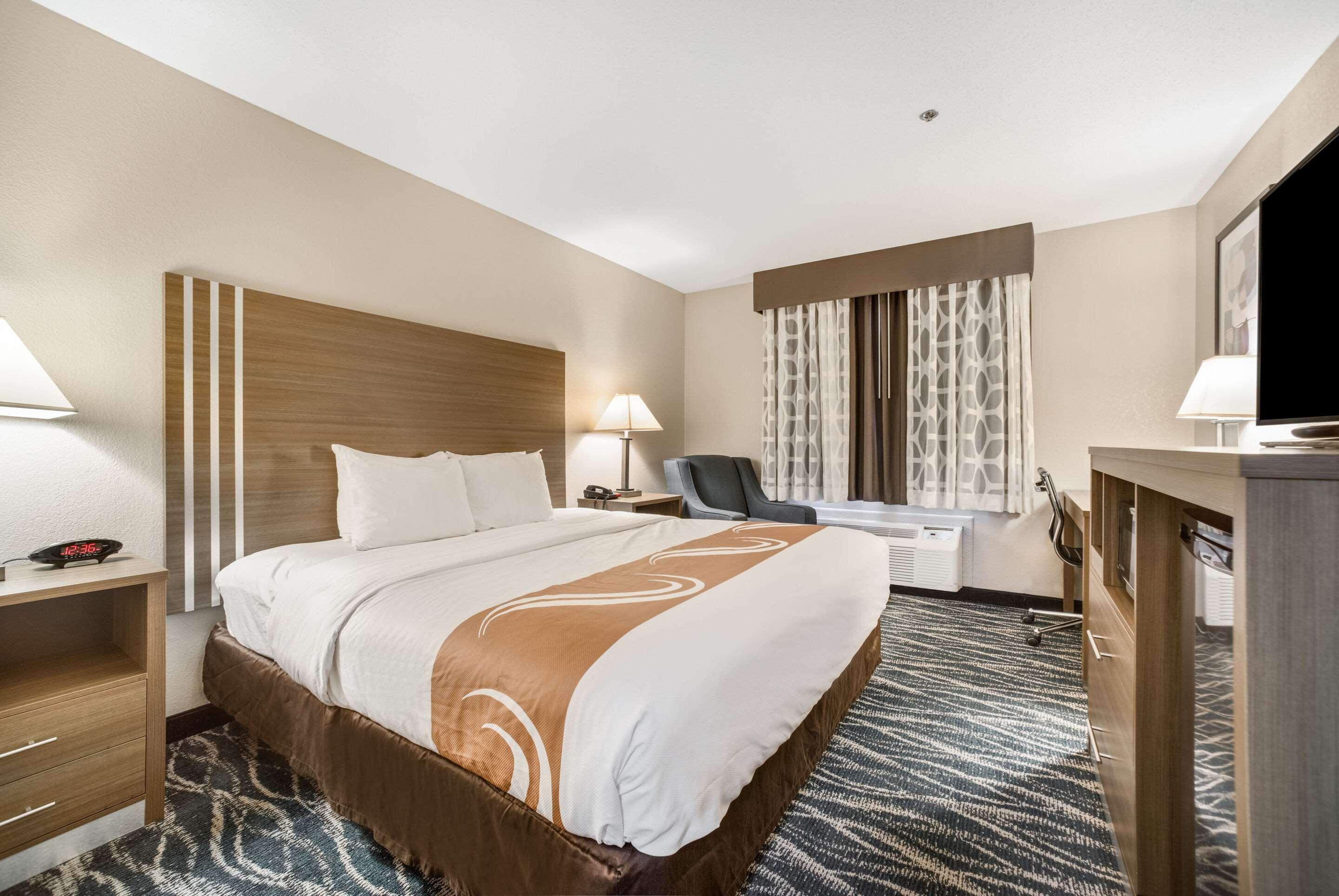 Quality Inn Эфингем Экстерьер фото