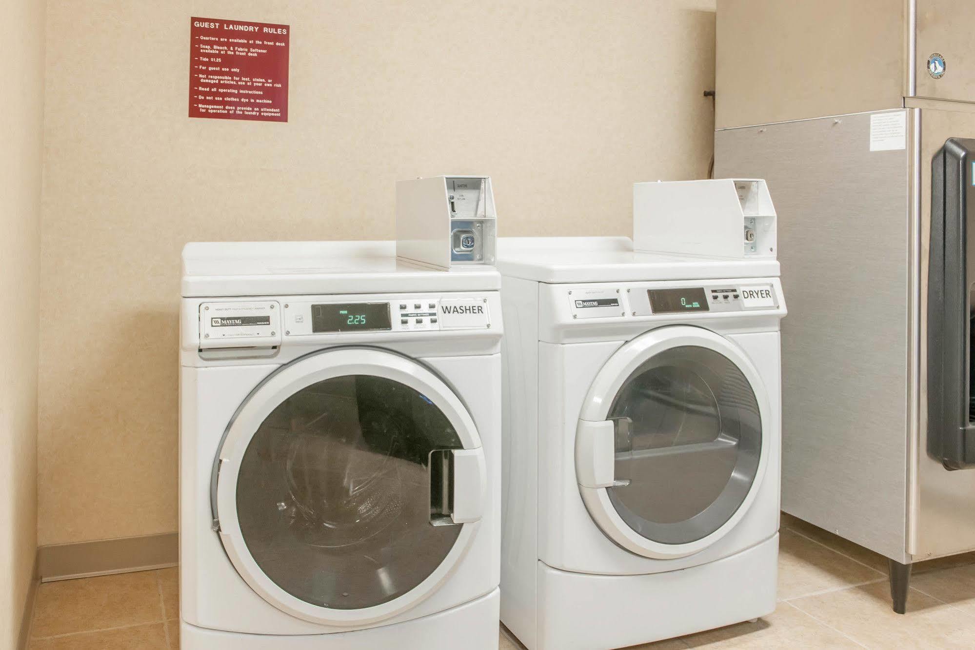 Quality Inn Эфингем Экстерьер фото
